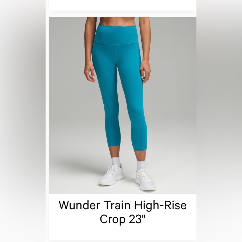 Lululemon Wunder Train size 8, Hawaiian blue